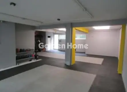 Κατάστημα 228τ.μ. προς πώληση φωτογραφία 2