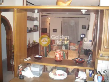 Independent Maisonette 208m<sup>2</sup> for sale photo 4