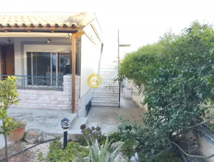 House 200m<sup>2</sup> for sale photo 11
