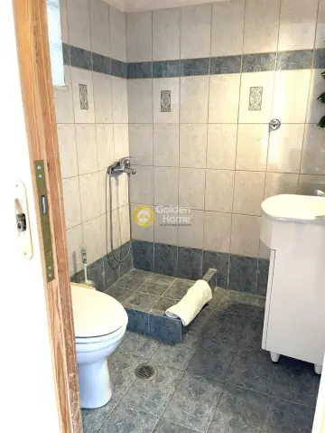 Independent Maisonette 285m<sup>2</sup> for sale photo 16