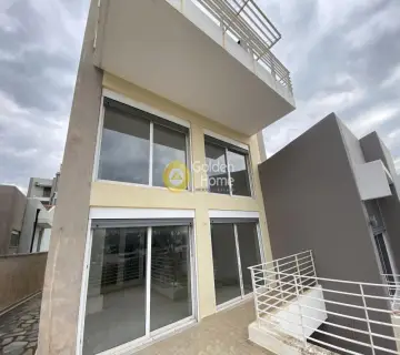 Independent Maisonette 210m<sup>2</sup> for sale photo 3920904