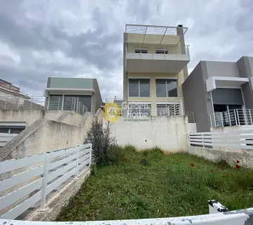 Independent Maisonette 210m<sup>2</sup> for sale photo 3920906
