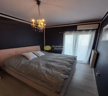 Floor Apartment 82m<sup>2</sup> for sale photo 2