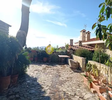 House 250m<sup>2</sup> for sale photo 23