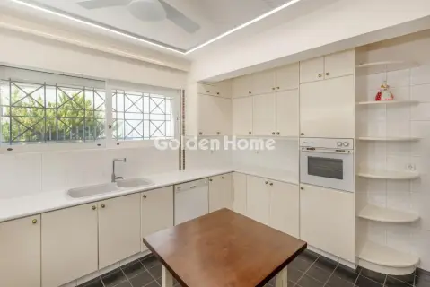 House 317m<sup>2</sup> for sale photo 11