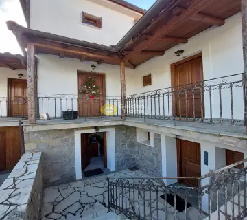 Hotel 570m<sup>2</sup> for rent photo 2