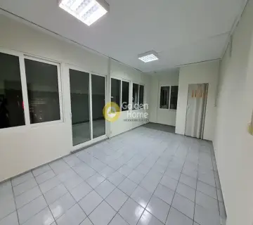 Office 50m<sup>2</sup> for rent photo 4