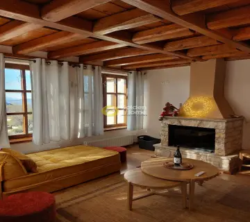 Hotel 536m<sup>2</sup> for sale photo 1