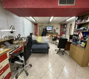 Store 80m<sup>2</sup> for sale photo 3995351