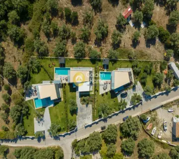 Hotel 510m<sup>2</sup> for sale photo 5