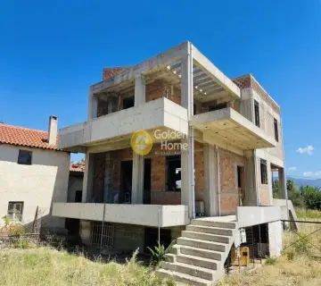 Independent Maisonette 273m<sup>2</sup> for sale photo 4