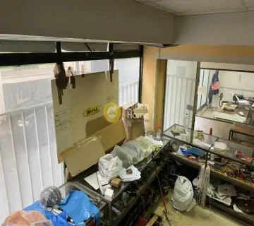 Store 220m<sup>2</sup> for sale photo 1