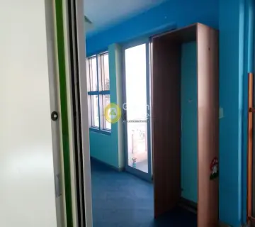 Office 150m<sup>2</sup> for rent photo 8
