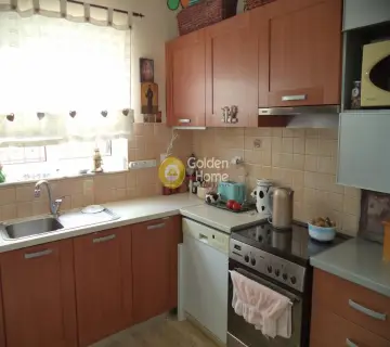 Independent Maisonette 82m<sup>2</sup> for sale photo 5