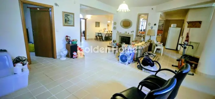 House 430m<sup>2</sup> for sale photo 27
