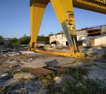 Industrial 1700m<sup>2</sup> for sale photo 4034222
