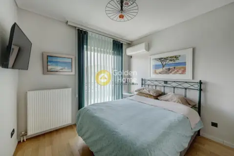 Independent Maisonette 228m<sup>2</sup> for sale photo 29