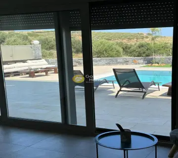 Hotel 530m<sup>2</sup> for sale photo 18