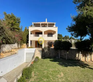 Μονοκατοικία 335τ.μ. προς πώληση φωτογραφία 1