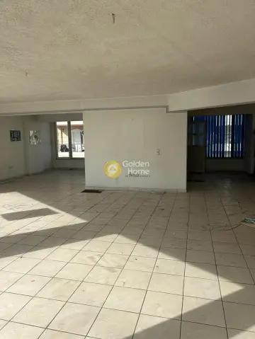 Independent Building 360m<sup>2</sup> for sale photo 2