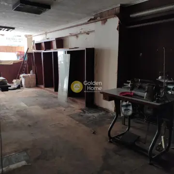 Store 100m<sup>2</sup> for sale photo 2