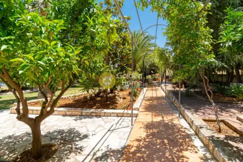 独立复式小屋 285m<sup>2</sup> for sale photo 4081181