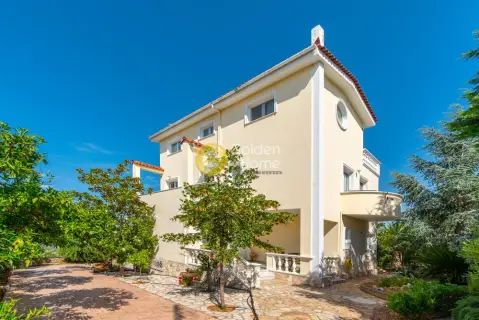独立复式小屋 285m<sup>2</sup> for sale photo 4081183