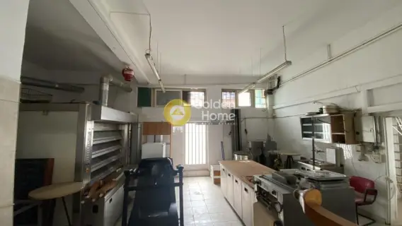 店铺 150m<sup>2</sup> for rent photo 3
