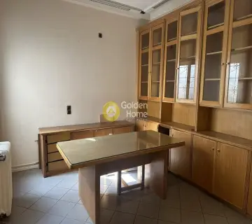 Office 80m<sup>2</sup> for rent photo 3