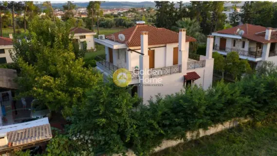 Independent Maisonette 255m<sup>2</sup> for sale photo 3