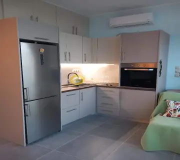 Floor Apartment 30m<sup>2</sup> for rent photo 3