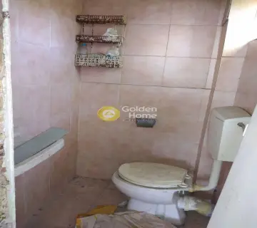 Independent Building 200m<sup>2</sup> for rent photo 4128720
