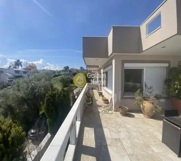 Independent Maisonette 300m<sup>2</sup> for sale photo 41