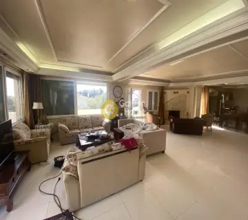Independent Maisonette 300m<sup>2</sup> for sale photo 2