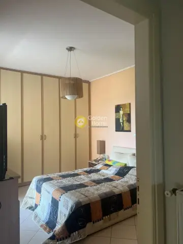 Independent Maisonette 200m<sup>2</sup> for sale photo 7