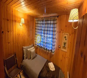 Independent Maisonette 200m<sup>2</sup> for sale photo 72