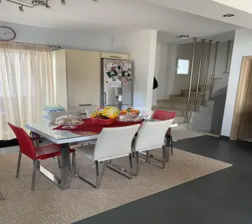 Independent Maisonette 154m<sup>2</sup> for sale photo 4