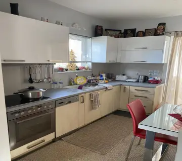 Independent Maisonette 154m<sup>2</sup> for sale photo 6