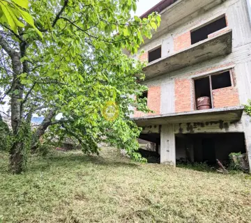 Building 400m<sup>2</sup> for sale photo 5
