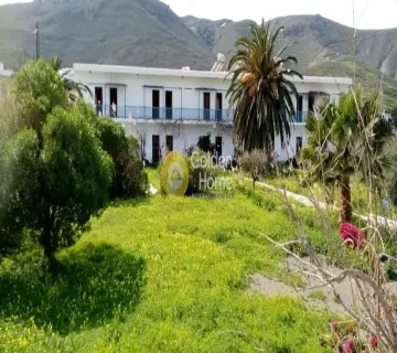 Hotel 556m<sup>2</sup> for sale photo 1