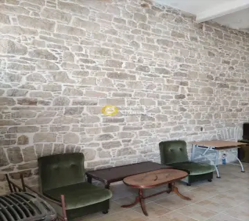 House 200m<sup>2</sup> for sale photo 6
