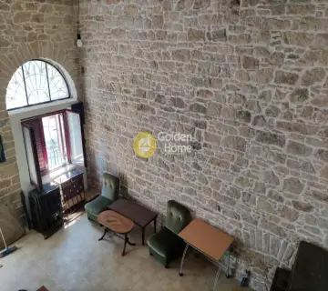 House 200m<sup>2</sup> for sale photo 4