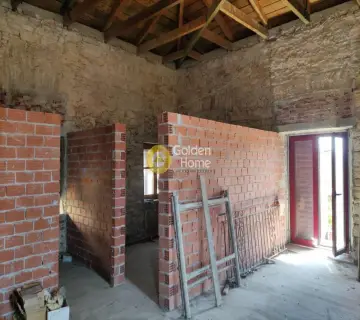 House 200m<sup>2</sup> for sale photo 14