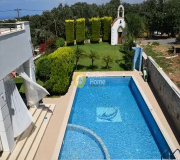 House 582m<sup>2</sup> for sale photo 4