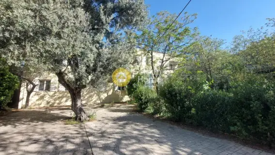 Αυτόνομο Κτίριο 975τ.μ. προς πώληση φωτογραφία 1
