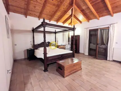 House 600m<sup>2</sup> for sale photo 15