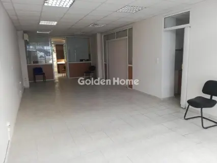 Office 70m<sup>2</sup> for rent photo 2