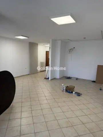 Office 50m<sup>2</sup> for rent photo 3