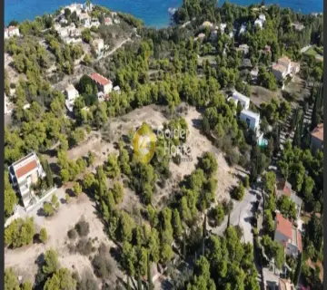 Residential 1081m<sup>2</sup> for sale photo 4171076