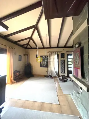 Independent Maisonette 391m<sup>2</sup> for sale photo 14